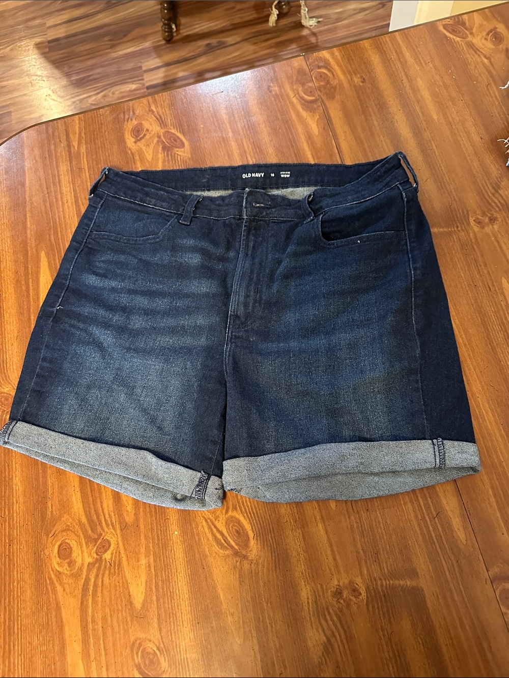 Old Navy Dark Indigo Rolled-Cuff Denim Shorts